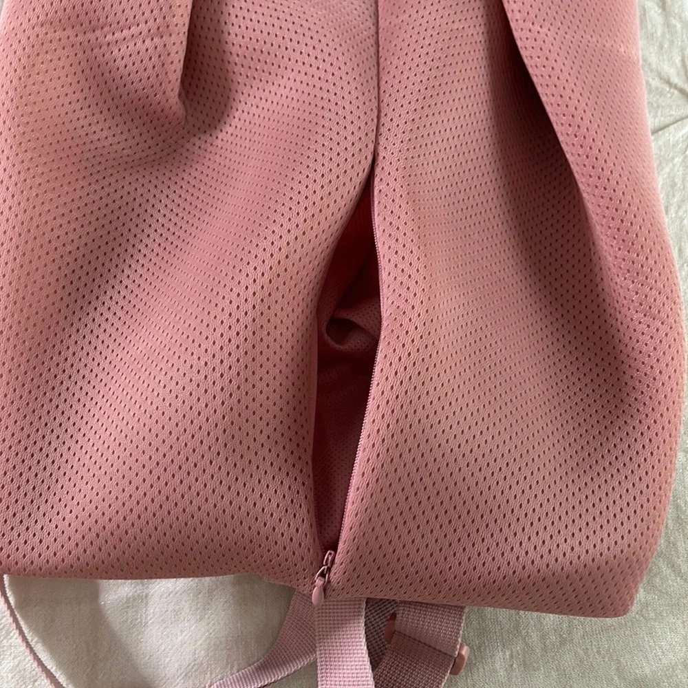 NWOT, Fabletics pink backpack